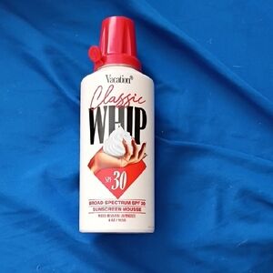 Vacation Classic Whip SPF 30 Sunscreen Mousse - Red
